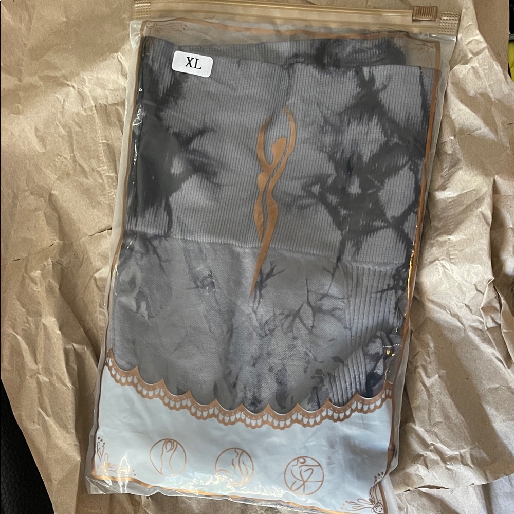 Men's Athletic Tie-Dye Shorts - Black and Gray - Picture 3 of 3